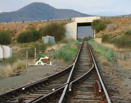 tracks2.jpg